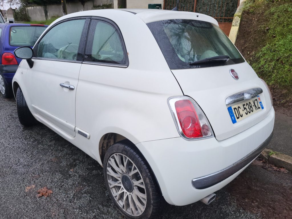 fiat_500_essence_lounge_villeneuve_le_roi_bsauto_3_4_arriere_gauche