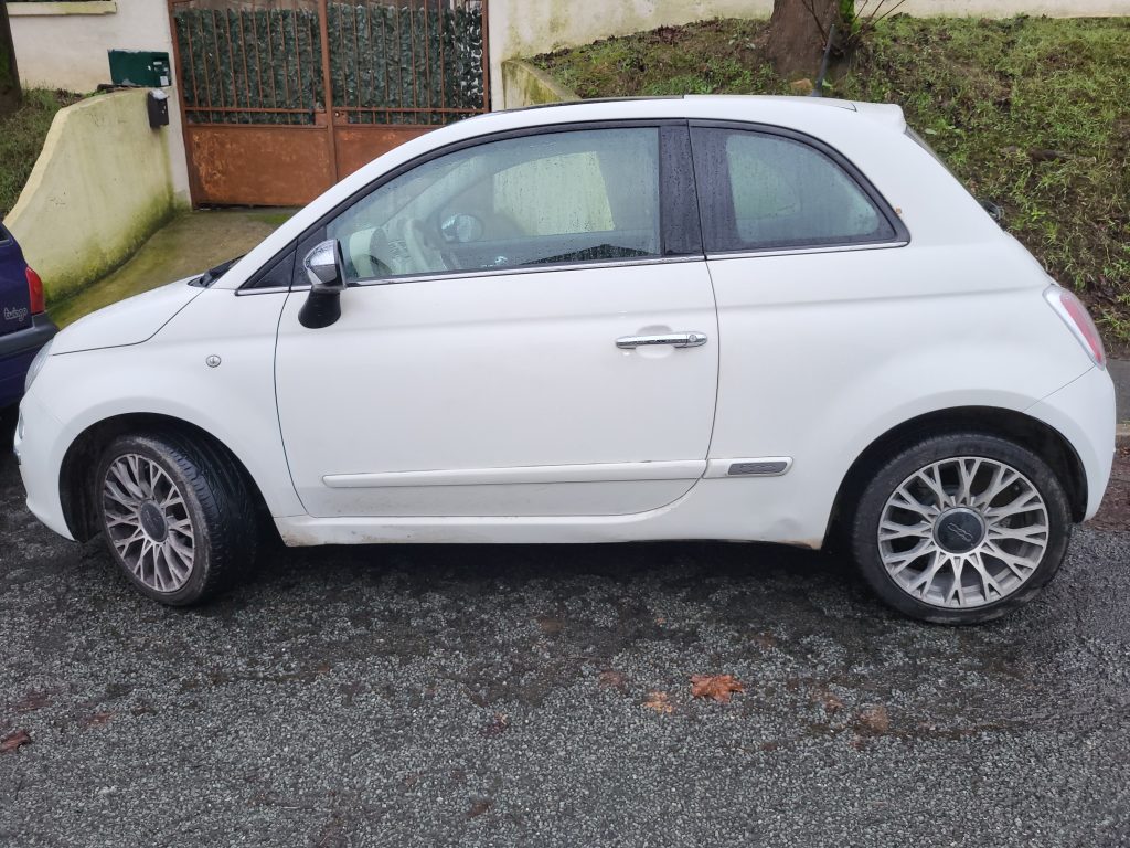fiat_500_essence_lounge_villeneuve_le_roi_bsauto_cote_gauche