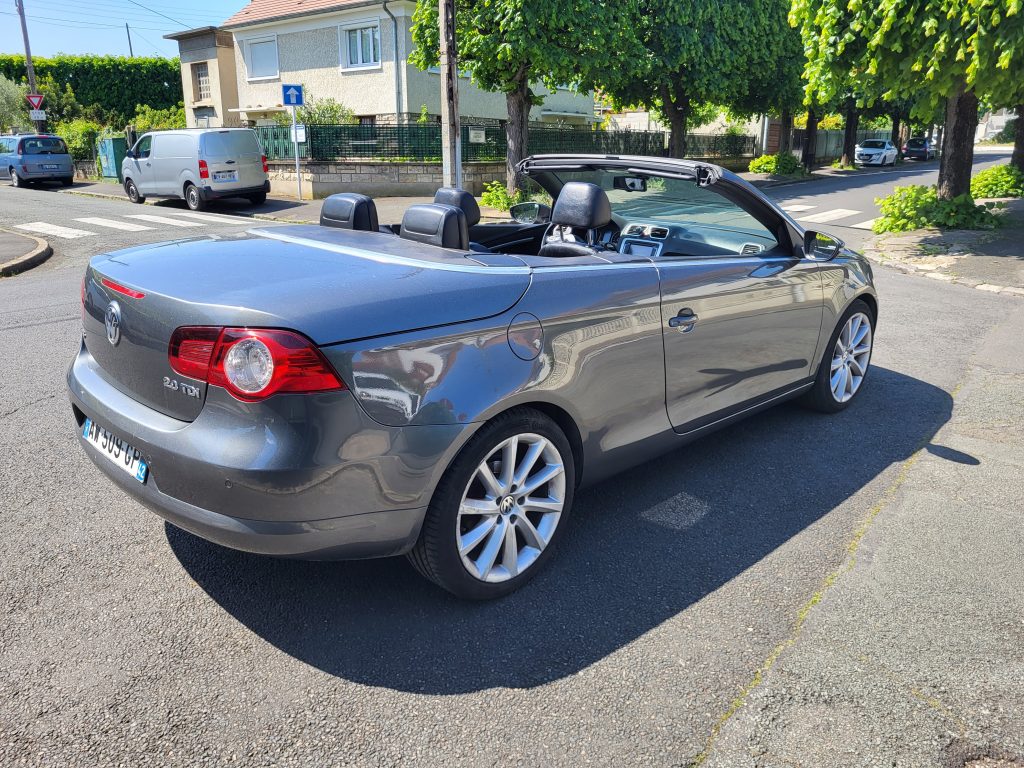 volkswagen_eos_sportline_cabriolet_arriere_droit_decapote_bsauto_villeneuve_le_roi