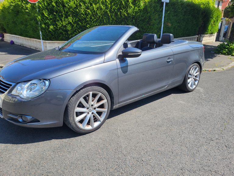 volkswagen_eos_sportline_cabriolet_avant_gauche_decapote_bsauto_villeneuve_le_roi