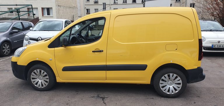 Citroen_berlingo_business_boite_automatique_bsauto_villeneuve_le_roi_location_utilitaire_cote_gauche