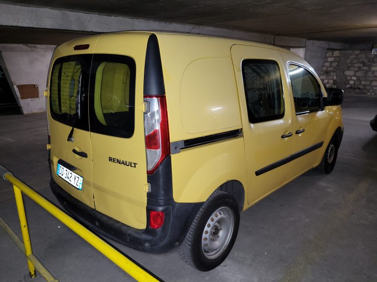 Renault_kangoo_generiqu_arriere_droit_bsauto_villeneuve_le_roi