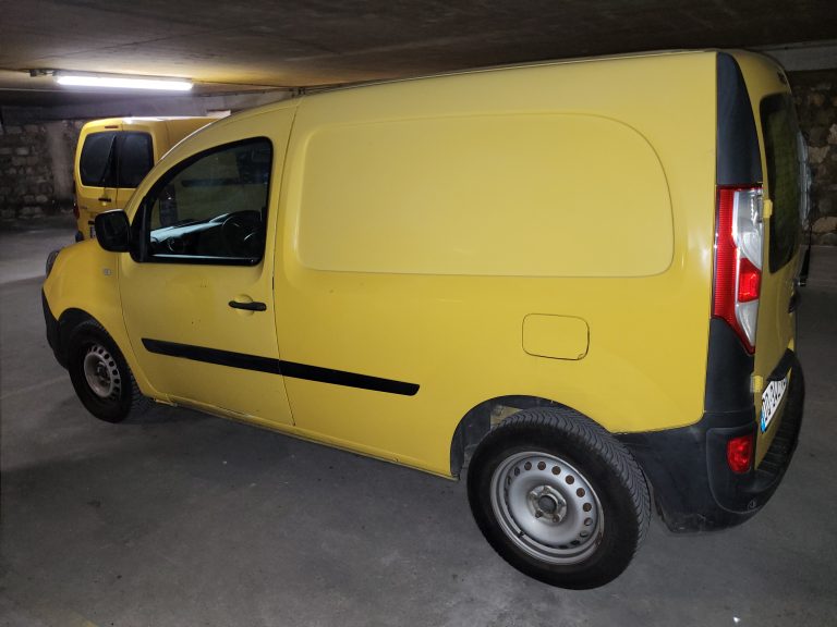 Renault_kangoo_generiqu_arriere_gauche_bsauto_villeneuve_le_roi