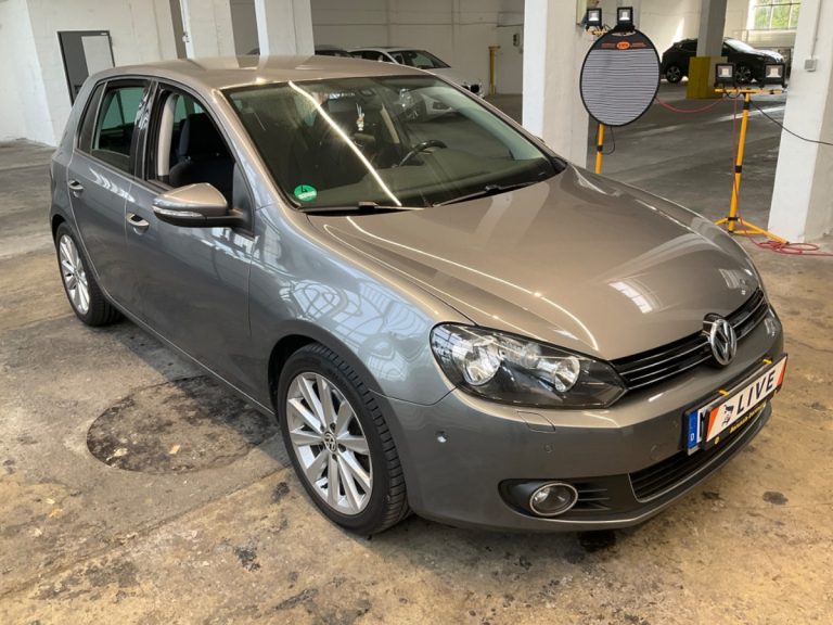 voiture_golf_6_gris_essence_villeneuve_le_roi_bsauto_3_4_avant_droit