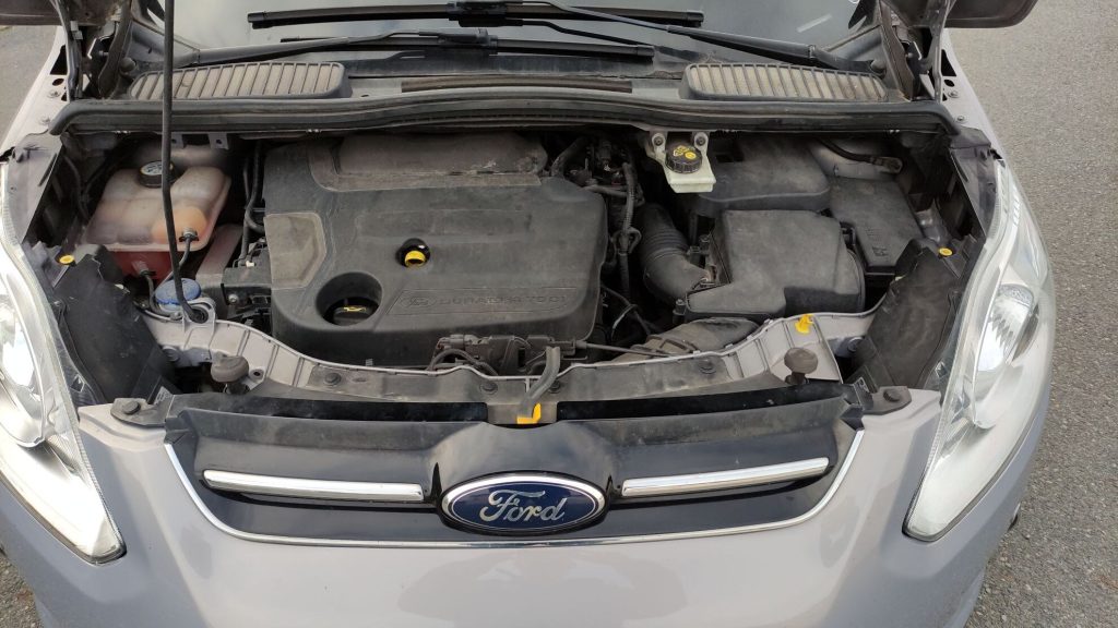 Ford_Grand_Cmax_gris_automatique_titanium_villeneuve_le_roi_bsauto_moteur
